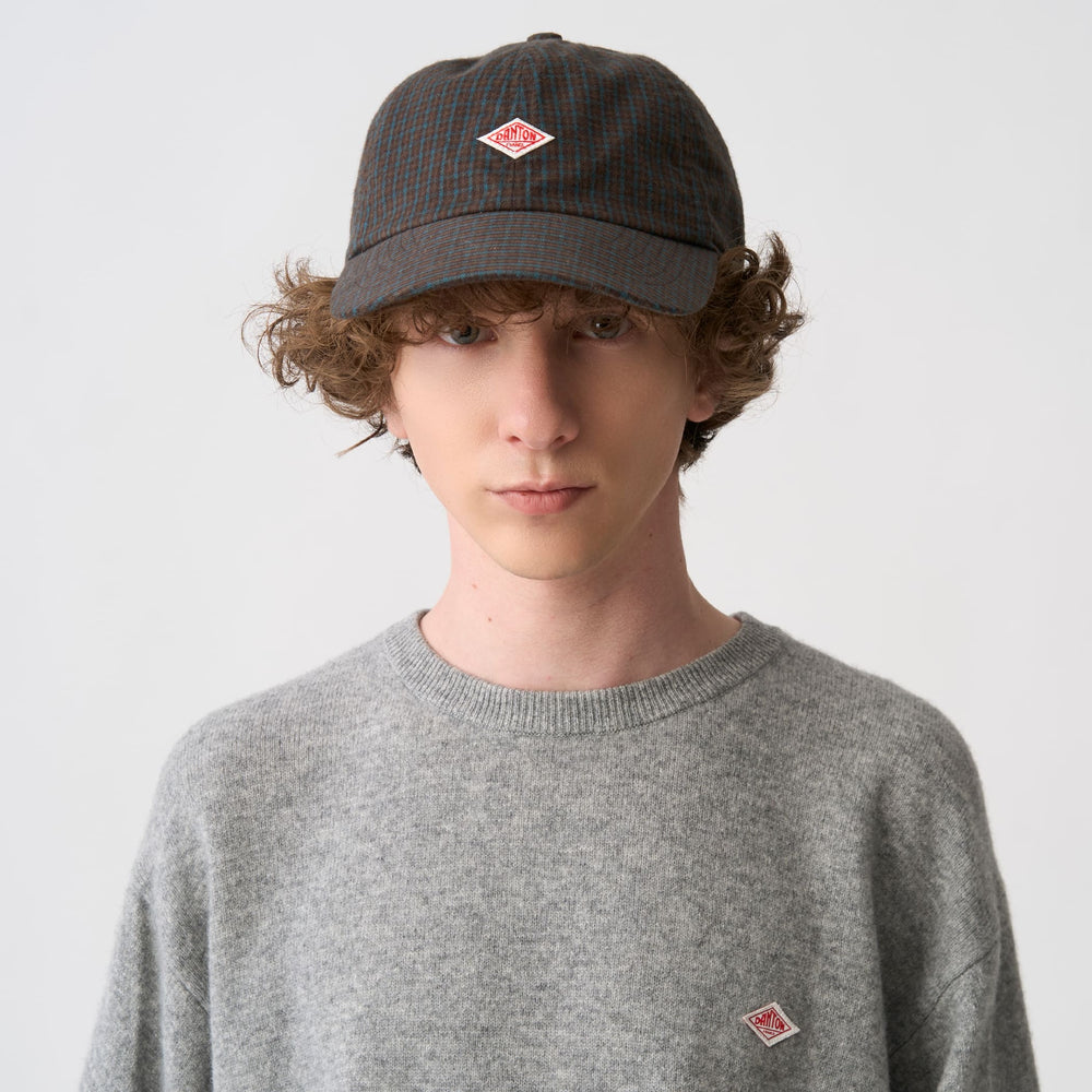 Check 6-Panel Cap