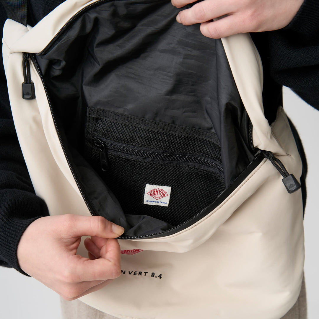 CHEMIN VERT 8.4 - Polyester Taffeta Sling Bag