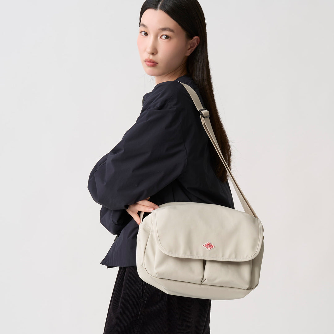 OBERKAMPF - Canvas Shoulder Bag