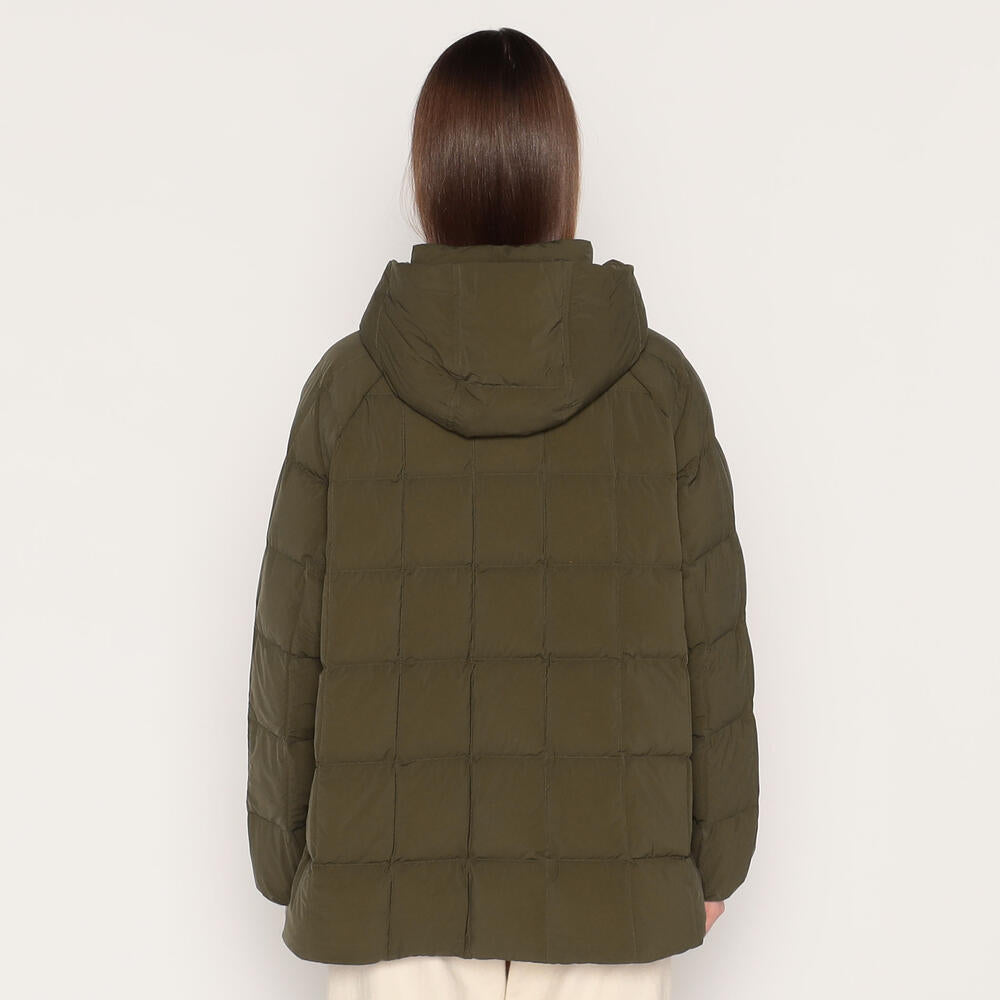 WOMEN'S STRETCH NYLON SQUARE QUILTED DOWN JACKET