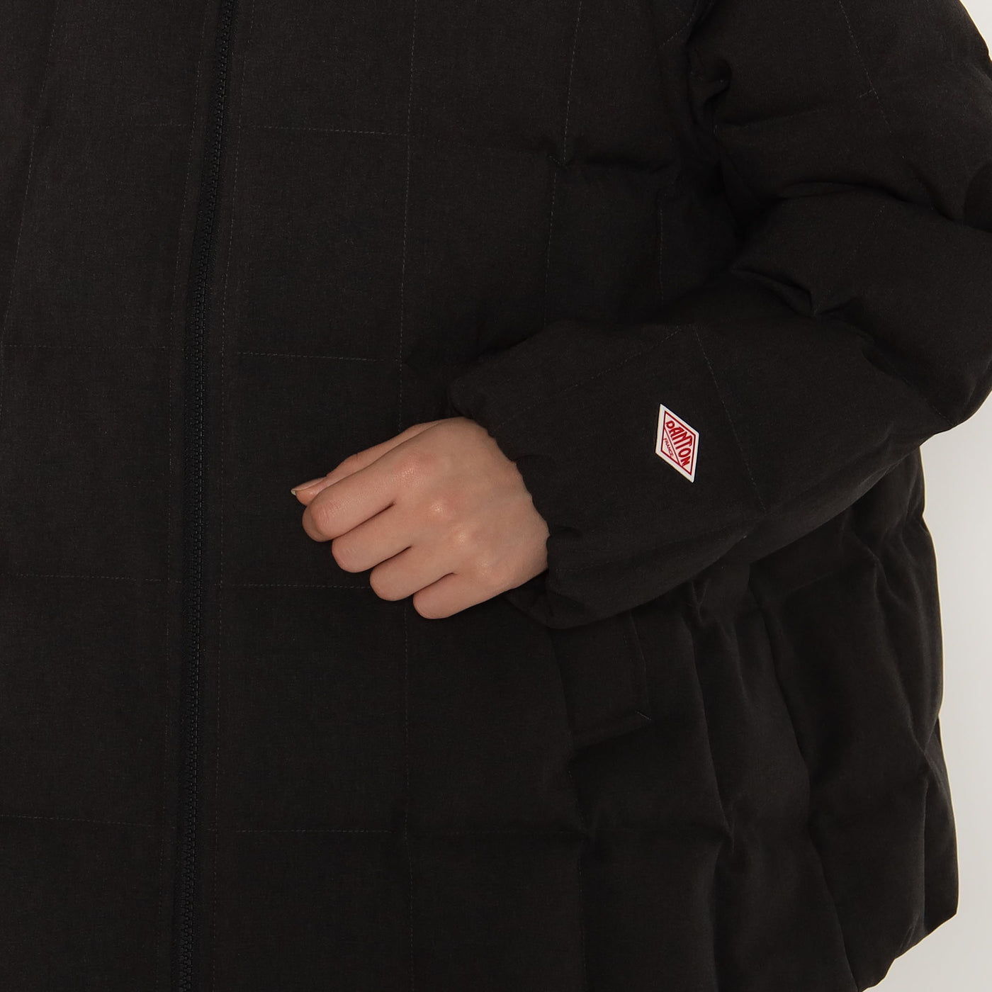 WOMEN'S WOOL LIKE POLYESTER SQUARE QUILTED DOWN JACKET