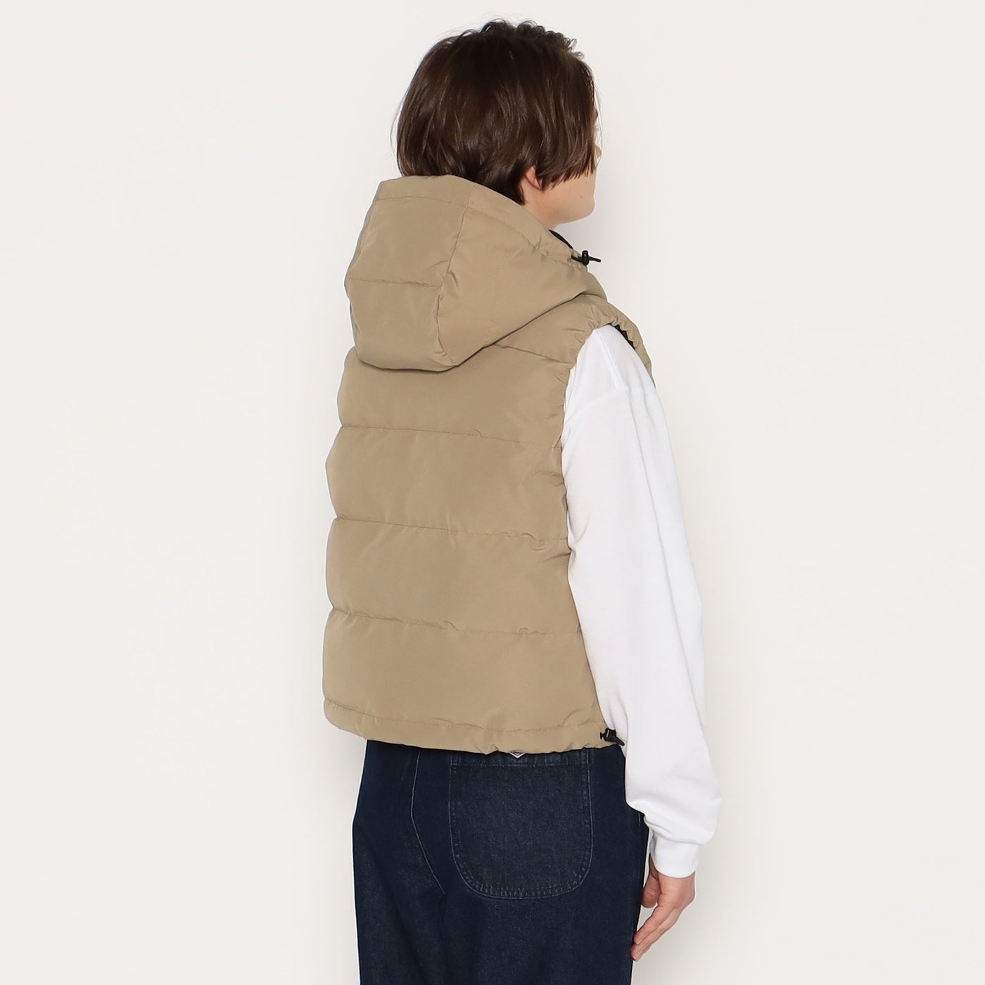 WOMEN'S HOODED DOWN VEST