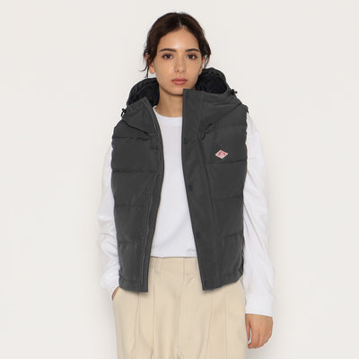 WOMEN'S HOODED DOWN VEST