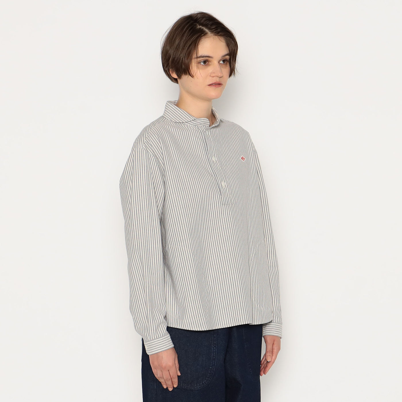 WOMEN'S OXFORD ROUND COLLAR PULLOVER SHIRT PATTERN