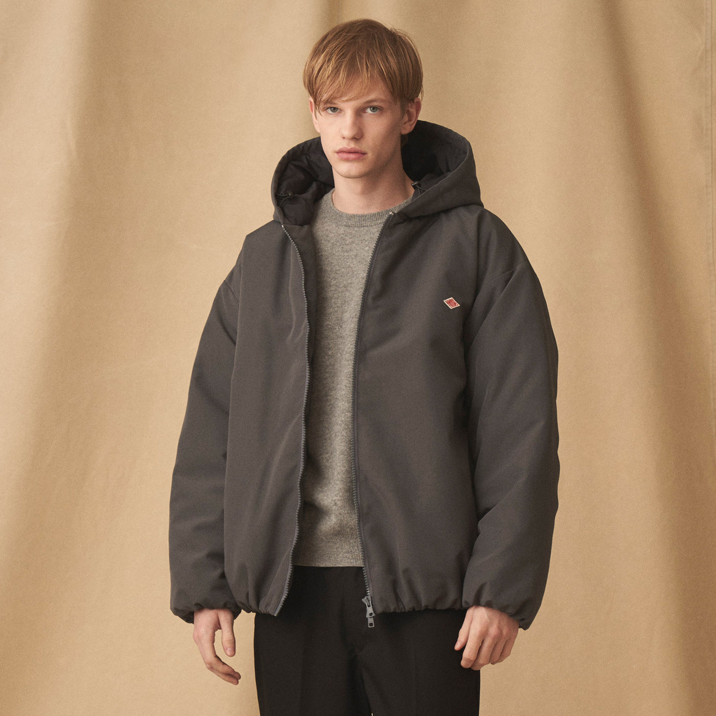 MEN'S HOODED DOWN SHORT JACKET