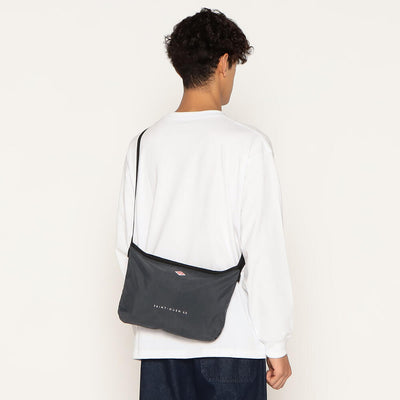 NYLON SHOULDER POUCH [SAINT-OUEN 3.2]