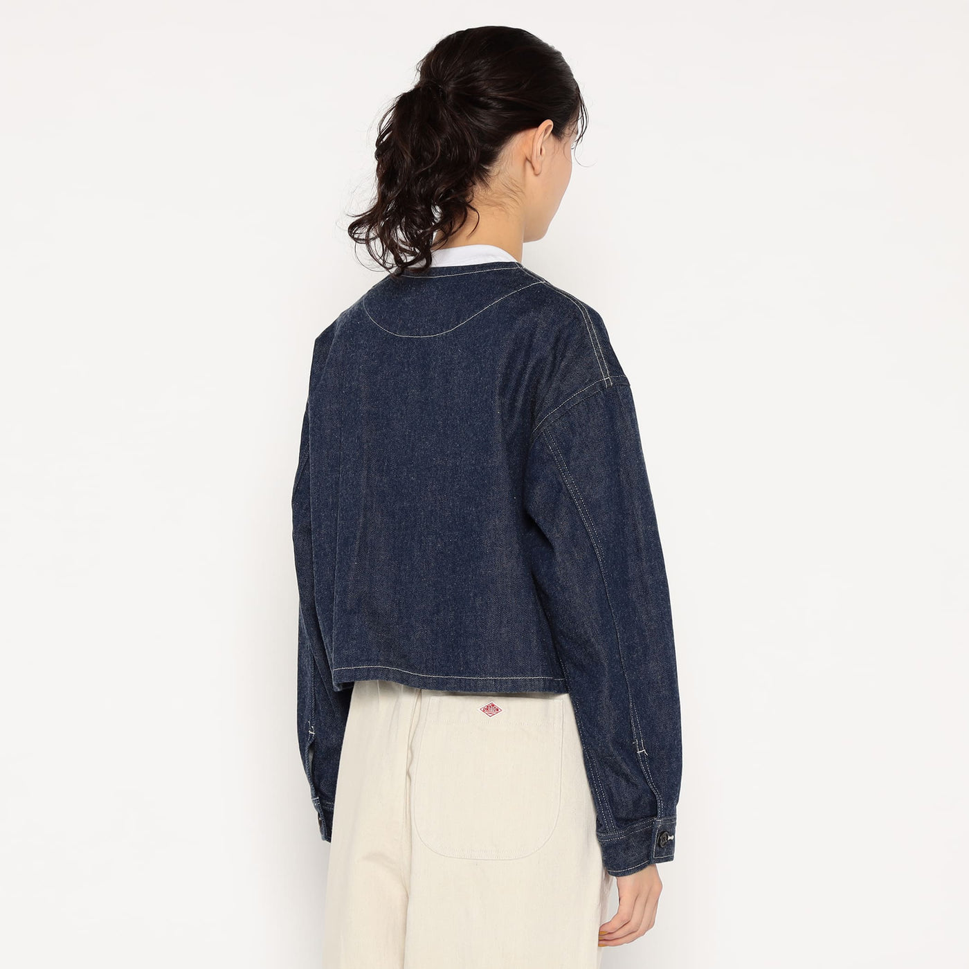 WOMEN'S DENIM COLLARLESS SHORT JACKET