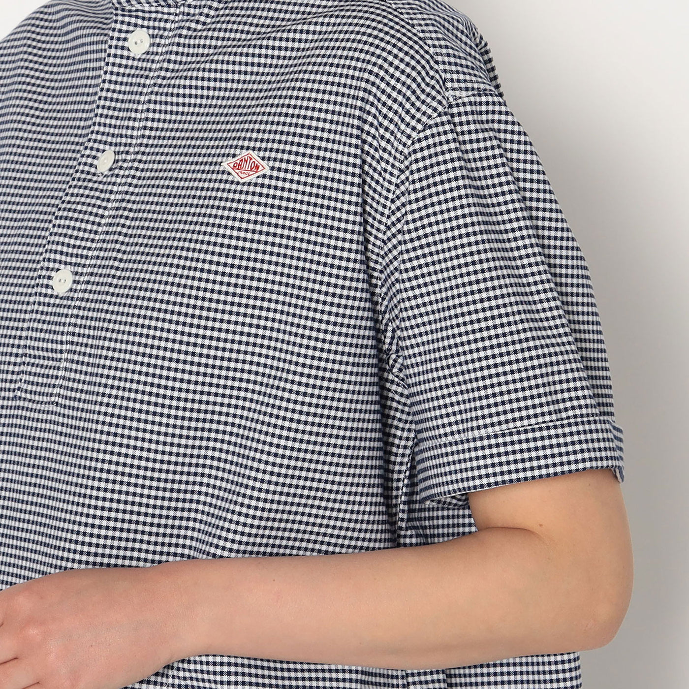 WOMEN'S OXFORD ROUND COLLAR SHORT SLEEVE PULLOVER SHIRT PATTERN