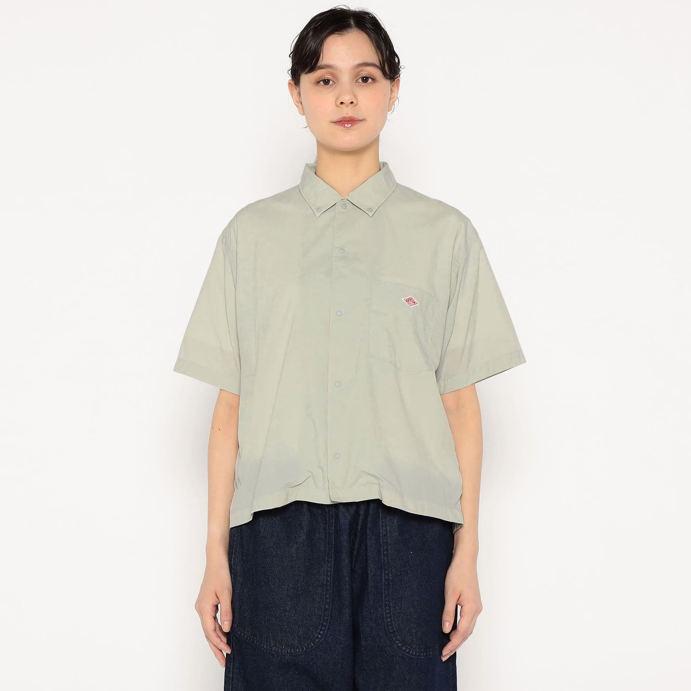 WOMEN'S TYPEWRITER SHORT SLEEVE B.D SHIRT