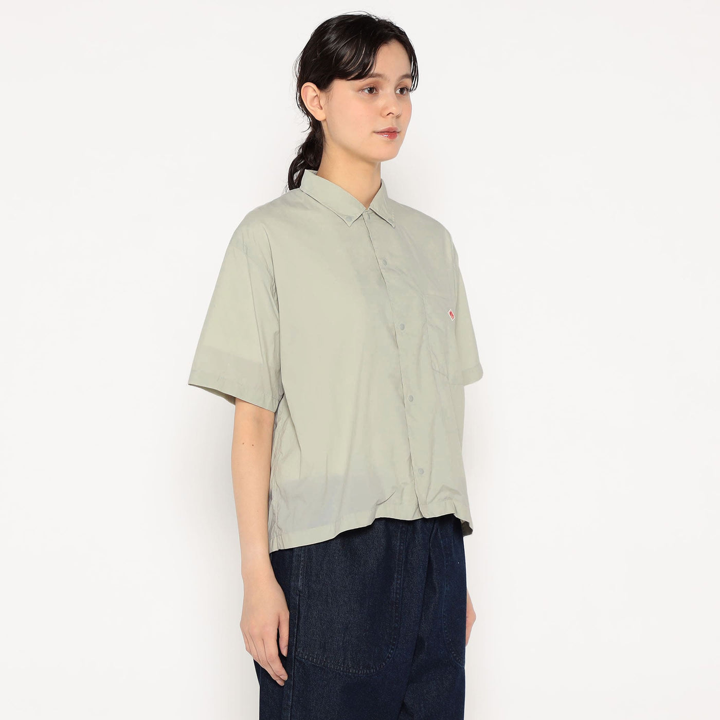 WOMEN'S TYPEWRITER SHORT SLEEVE B.D SHIRT