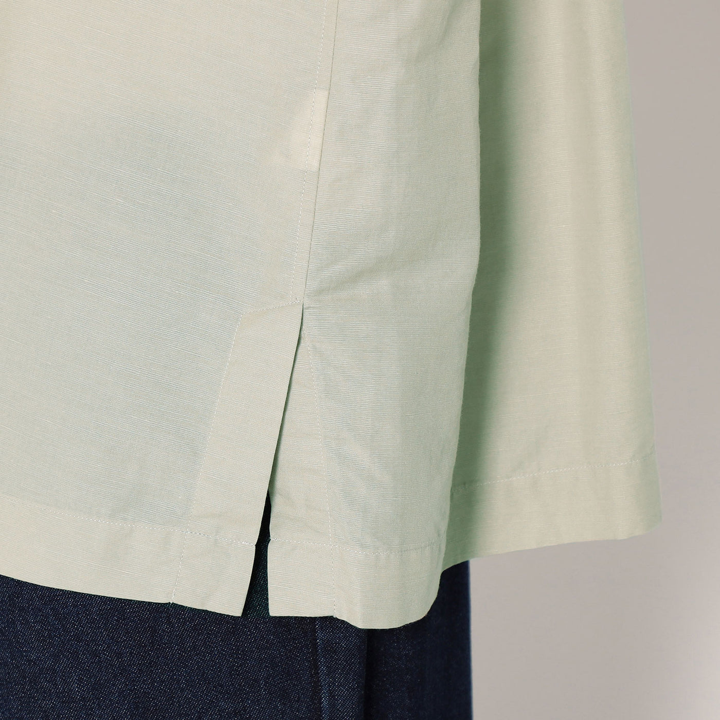 WOMEN'S COTTON LINEN SLUB SLEEVELESS SHIRT