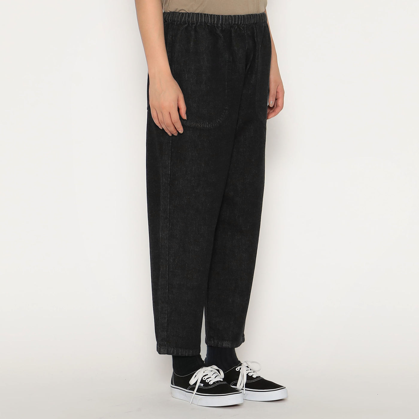 WOMEN'S BLACK DENIM EASY PANTS