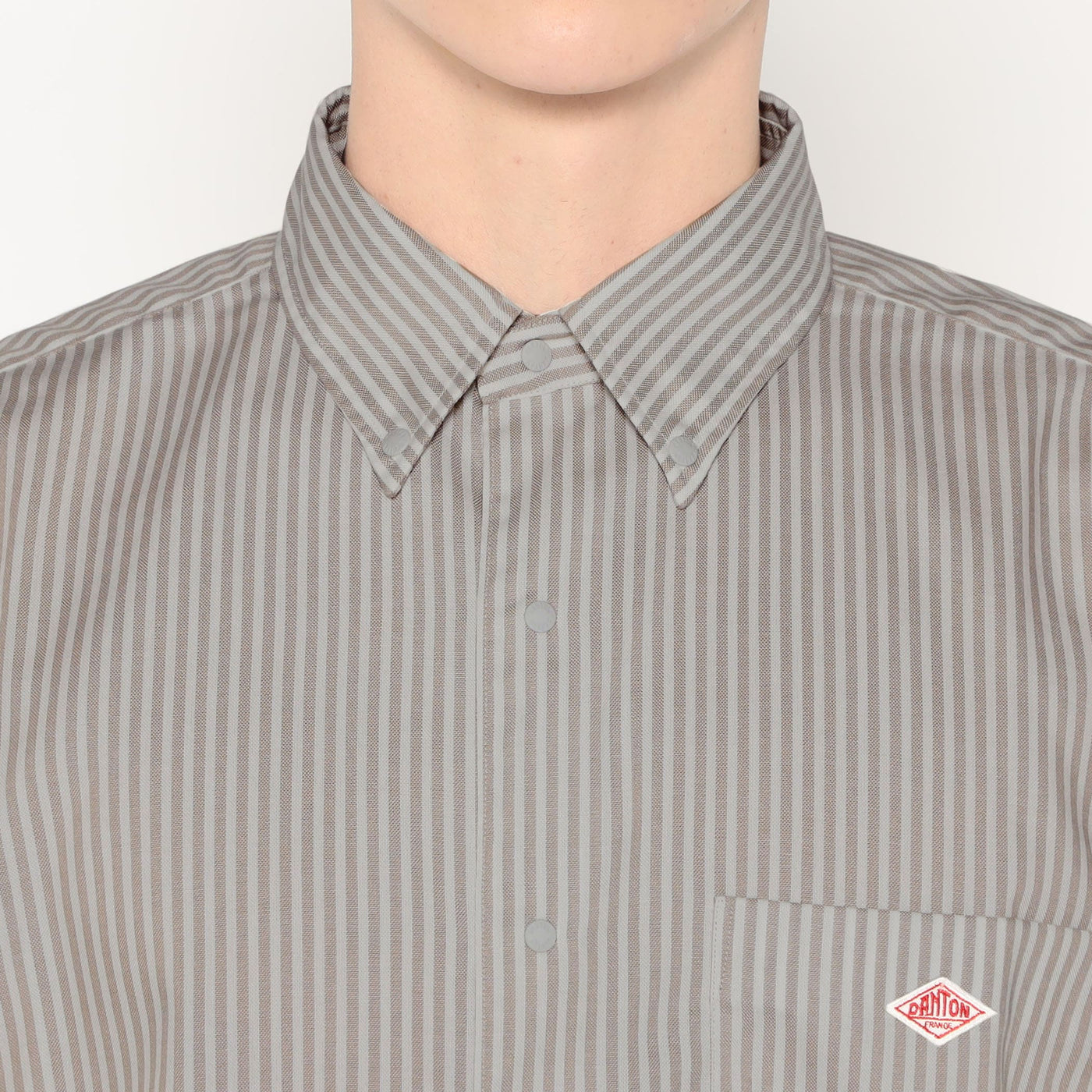 MEN'S OXFORD SHORT SLEEVE B.D SHIRT