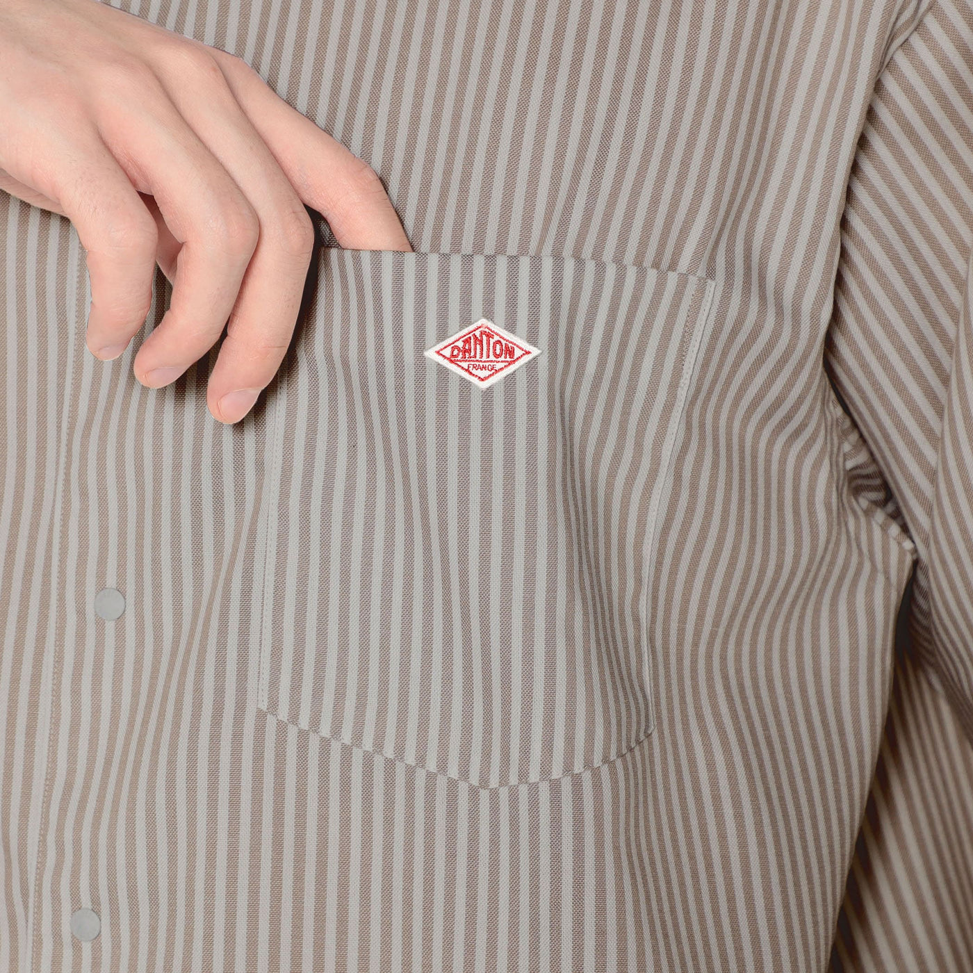 MEN'S OXFORD SHORT SLEEVE B.D SHIRT