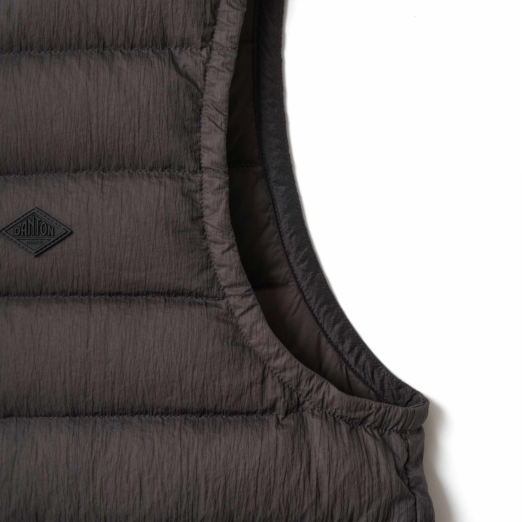 DANTON WOMEN'S NYLON TAFFETA WHITE GOOSE INNER DOWN VEST