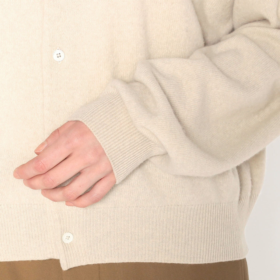 WOMEN'S LAMBSWOOL CREW NECK KNIT CARDIGAN