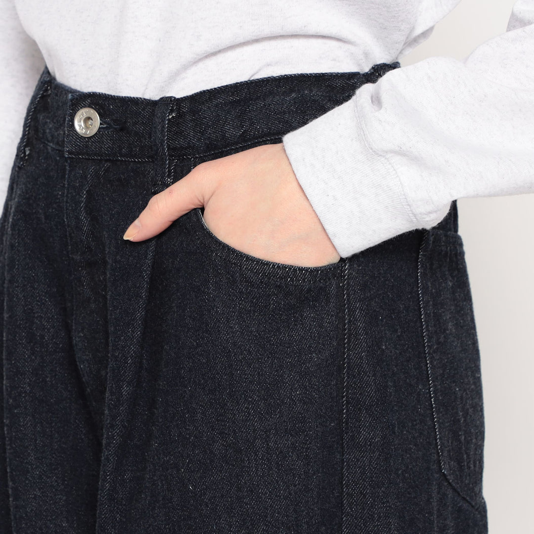 WOMEN'S JAPANESE DENIM TUCK STRAIGHT PANTS
