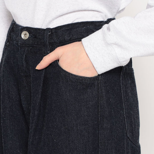WOMEN'S JAPANESE DENIM TUCK STRAIGHT PANTS