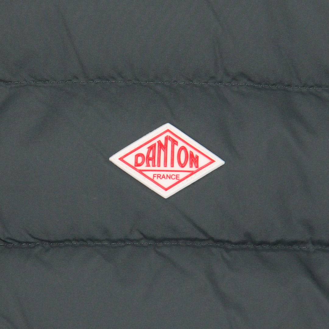 MEN'S NYLON TAFFETA MIDDLE DOWN STAND COLLAR VEST