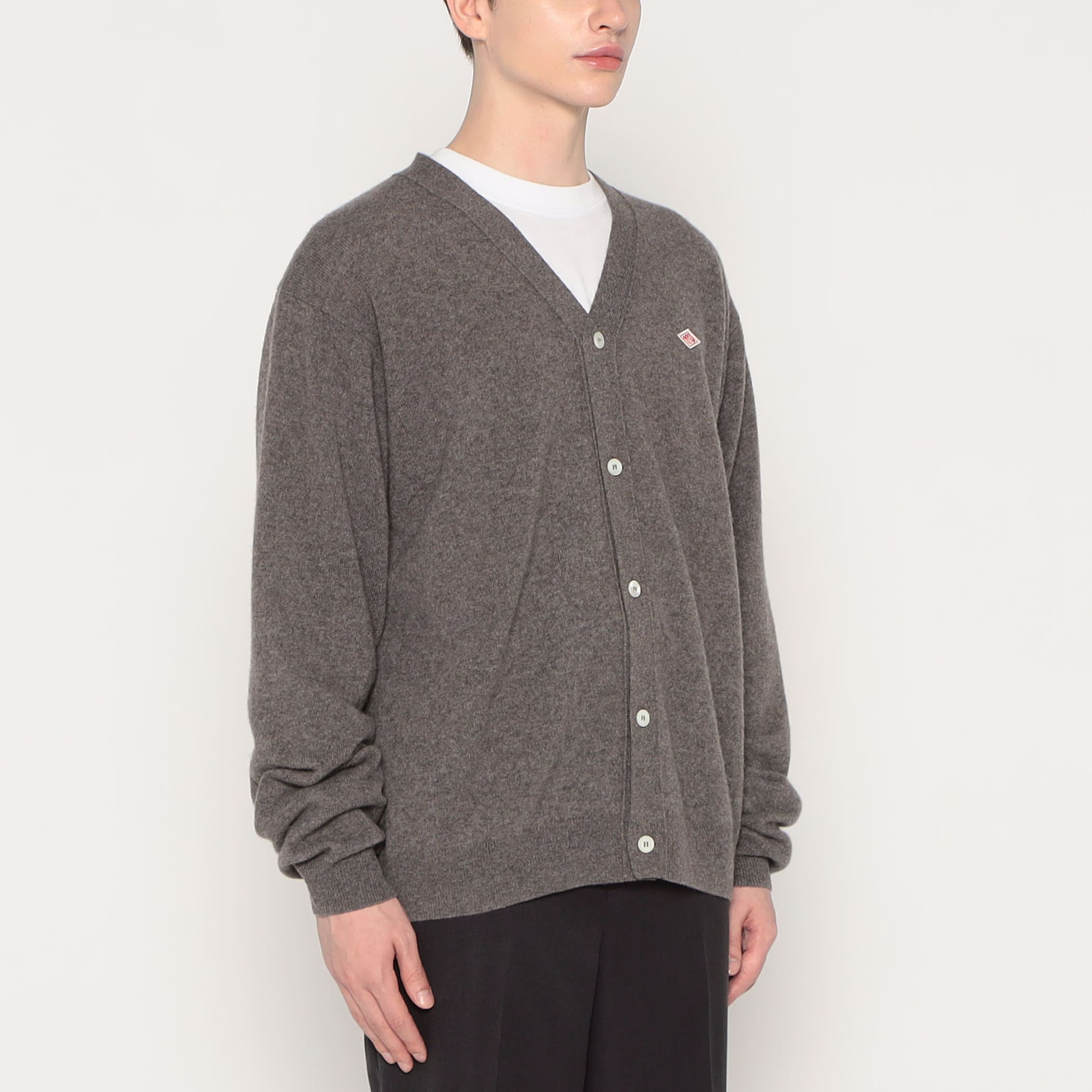 DANTON MEN'S LAMBSWOOL V-NECK KNIT CARDIGAN