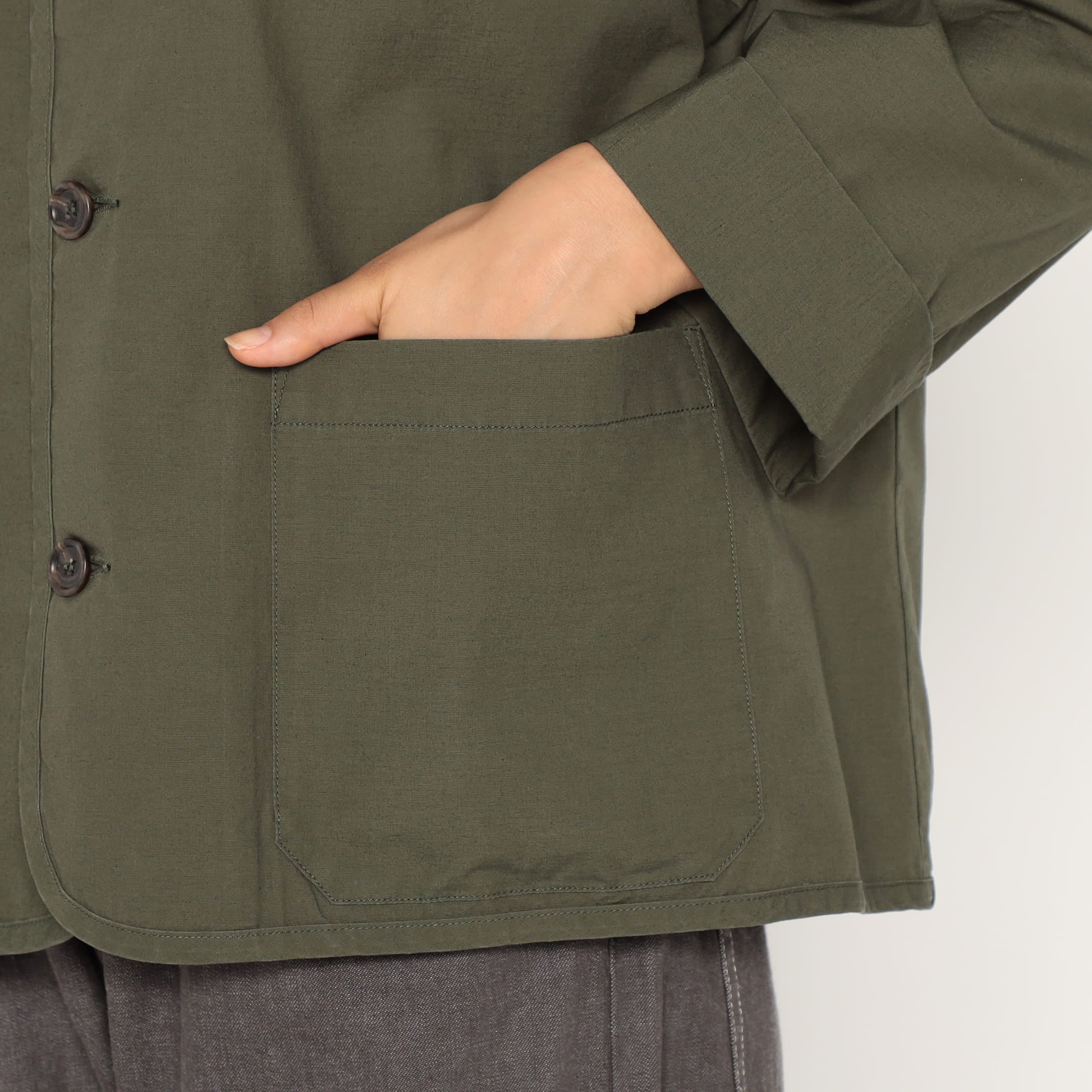 DANTON Women's Downproof Collarless Short Jacket