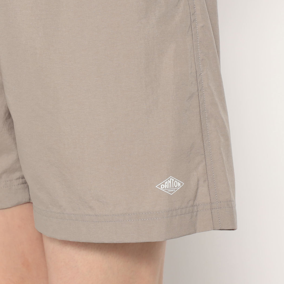 Women's Stunner Nylon Easy Shorts
