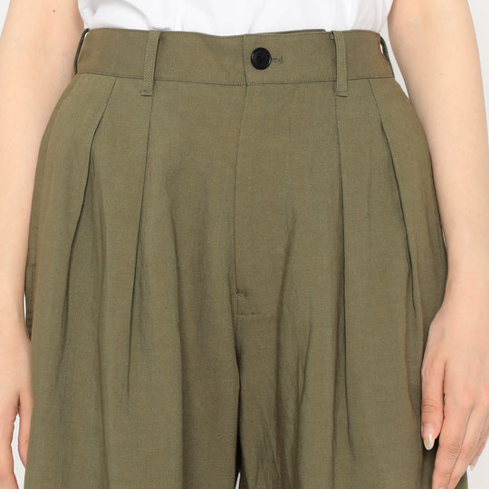 Women's Linen-Blend Double Pleated Shorts