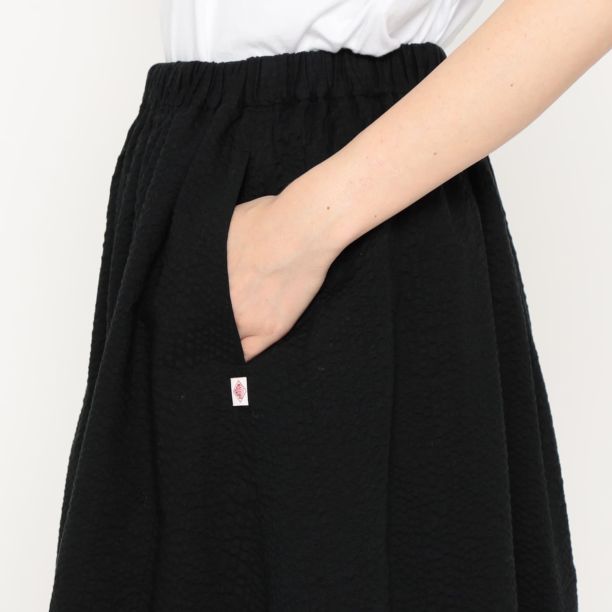 DANTON Women's Seersucker Gather Skirt