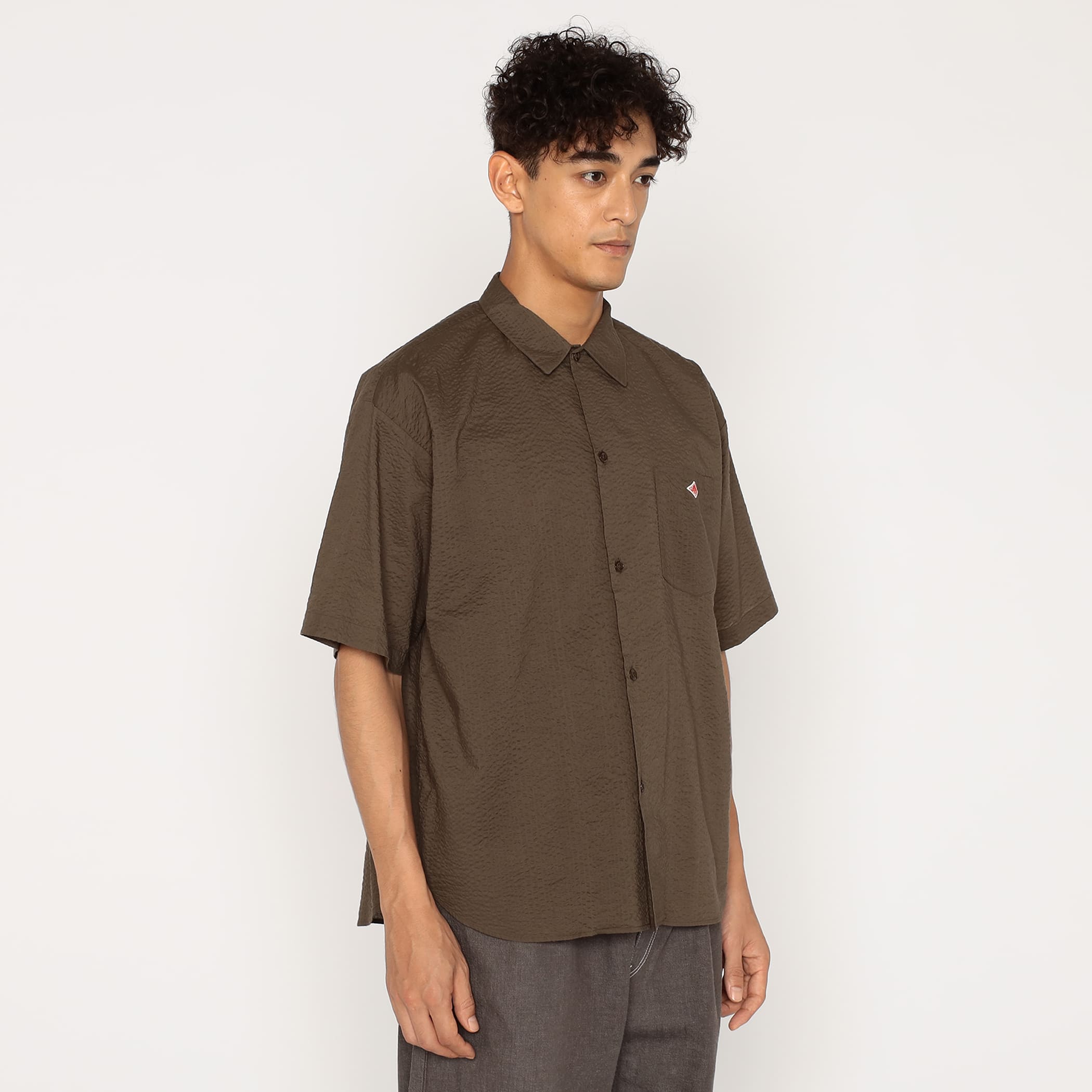 ちー DANTON Men's Seersucker Short Sleeve Work Shirt