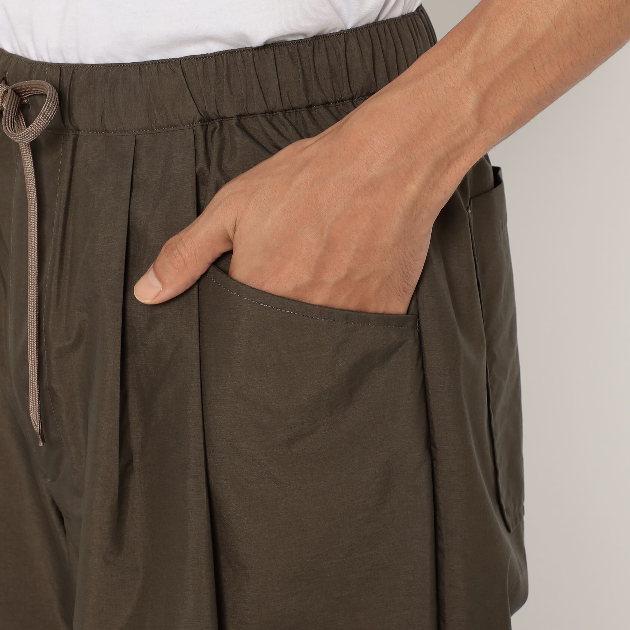 DANTON Men's Stunner Nylon 2tuck Easy Pants