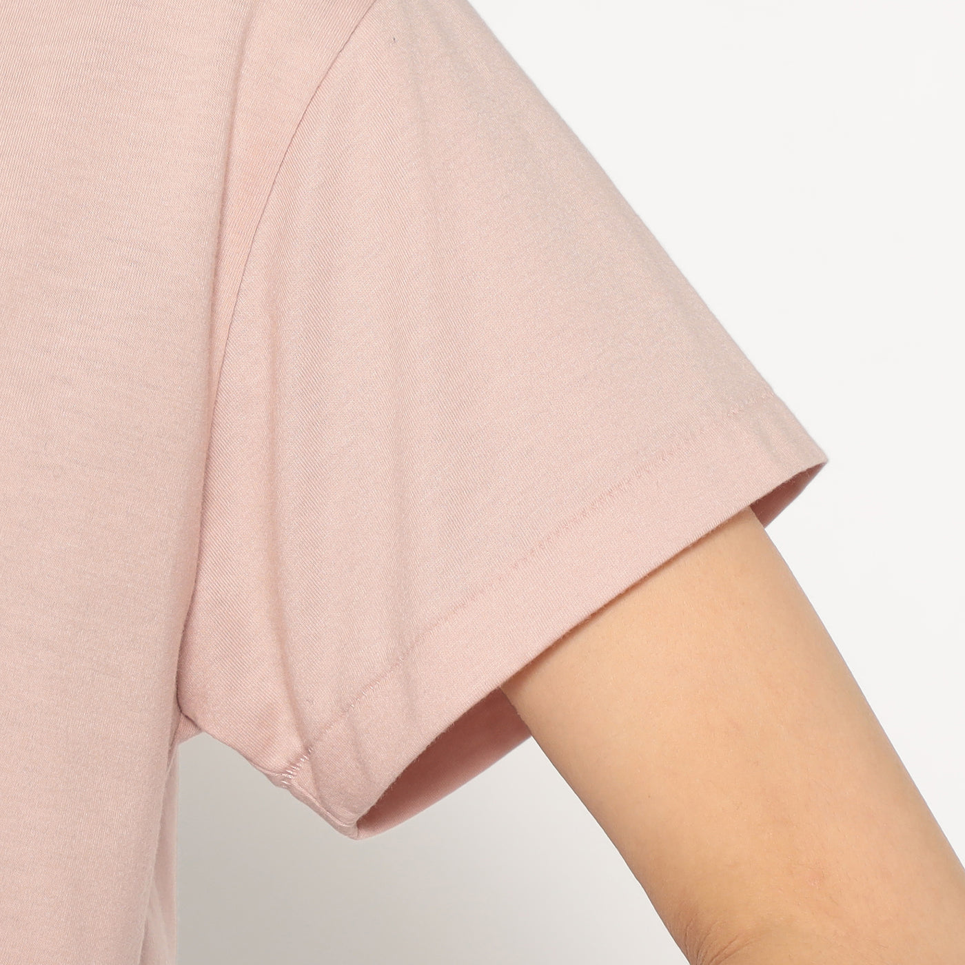 WOMEN'S SHORT SLEEVE SEMI CROP T-SHIRT PLAIN