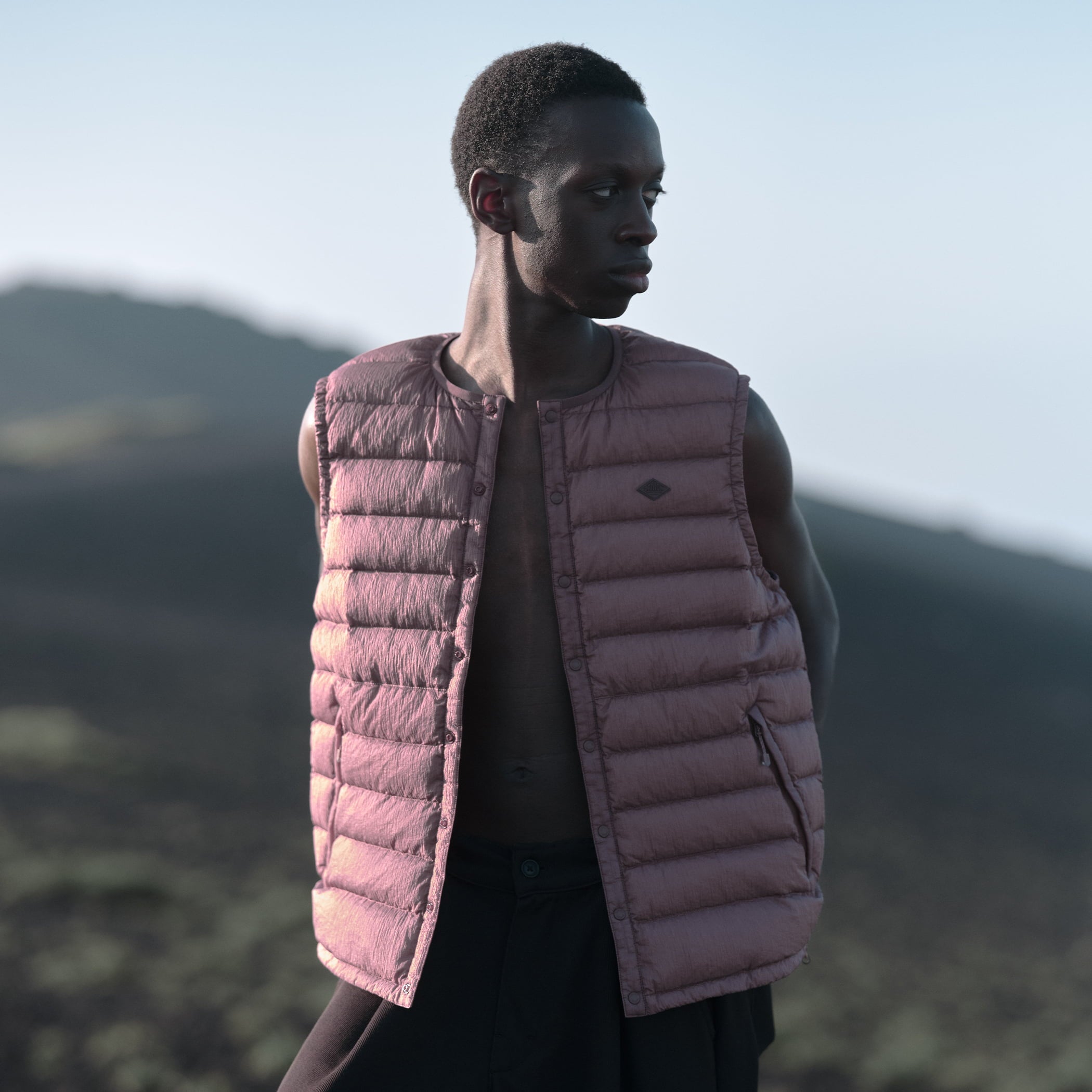 DANTON MEN'S NYLON TAFFETA WHITE GOOSE INNER DOWN VEST