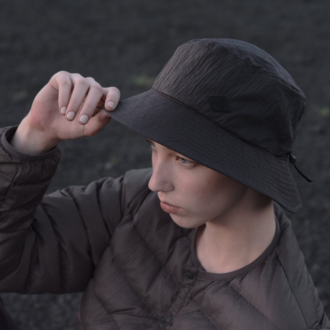 NYLON TAFFETA BUCKET HAT